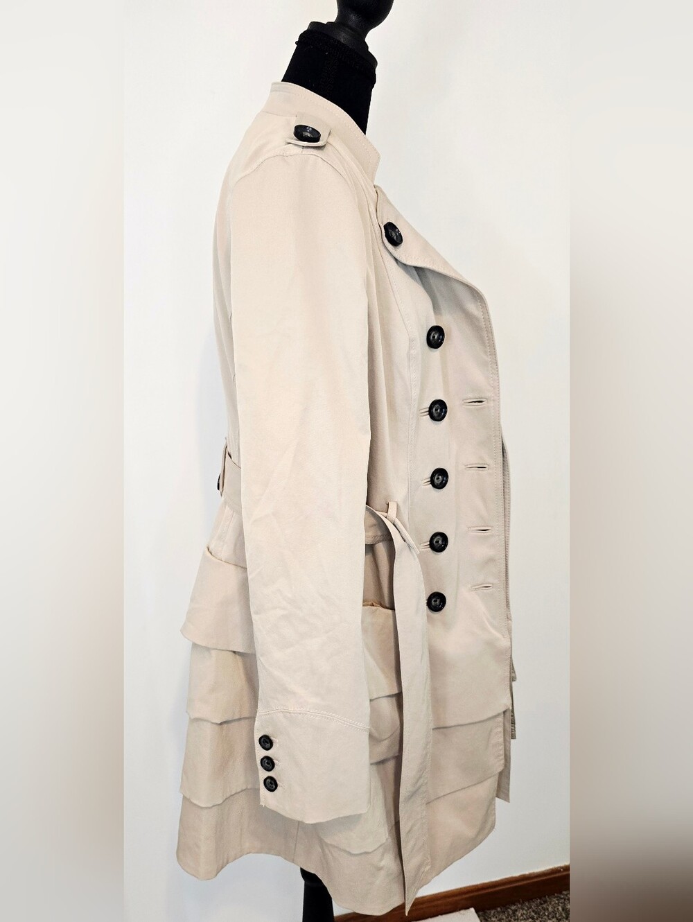 Anthropologie Idra Beige Belted Tiered Trench Coat Classic Chic Luxury Jacket - Picture 7 of 10